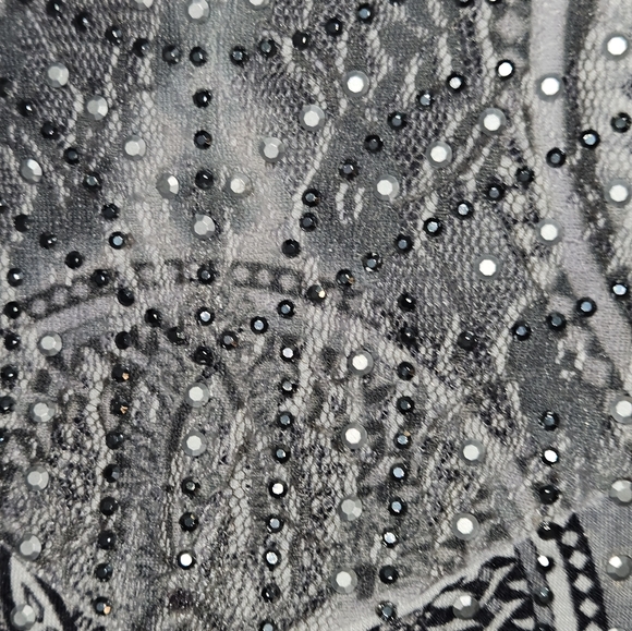 World Unity Shark Bottom Top - Picture 5 of 8